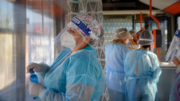 Covid-19: Nga tiếp tục chạm đỉnh, Thái Lan ngừng sử dụng vắc-xin Sinovac