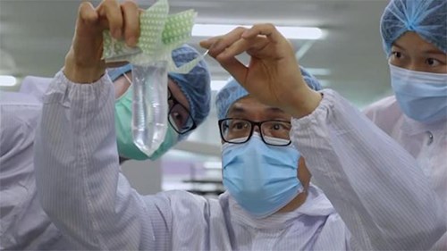 Ra mắt bao cao su 