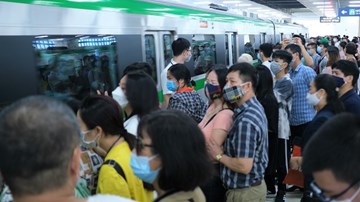 Chen chân trên tuyến đường sắt Cát Linh – Hà Đông