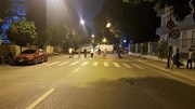 Xem cảnh sát giăng dây ngang đường vây bắt hơn 40 'quái xế' ở Hà Nội