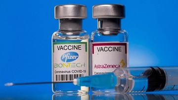 Covid-19: Pfizer ‘soán’ ngôi của AstraZeneca; Anh, Pháp báo động đỏ