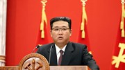 NLĐ Kim Jong Un quan tâm tới lương thực, đồng phục học sinh hơn là hạt nhân