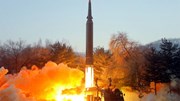 Triều Tiên khai màn phóng tên lửa năm 2022, khoe uy lực vũ khí mới
