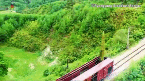 Phóng tên lửa từ tàu hỏa, Triều Tiên ngang nhiên thách thức Mỹ