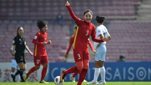 'Người hùng' tuyển VN chia sẻ về ngày mất ông ngoại, nỗi lo khi mắc Covid