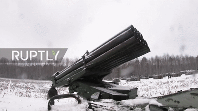 Dàn xe tăng Nga trổ tài chiến đấu ở Belarus