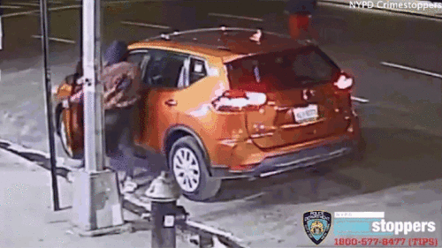 Trộm ô tô chở luôn con chủ xe biến mất