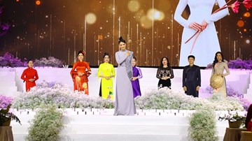 H'hen Niê, Kim Duyên cùng y, bác sĩ catwalk trong Lễ hội áo dài