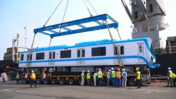 Thêm 6 toa tàu tuyến Metro số 1 về TP.HCM